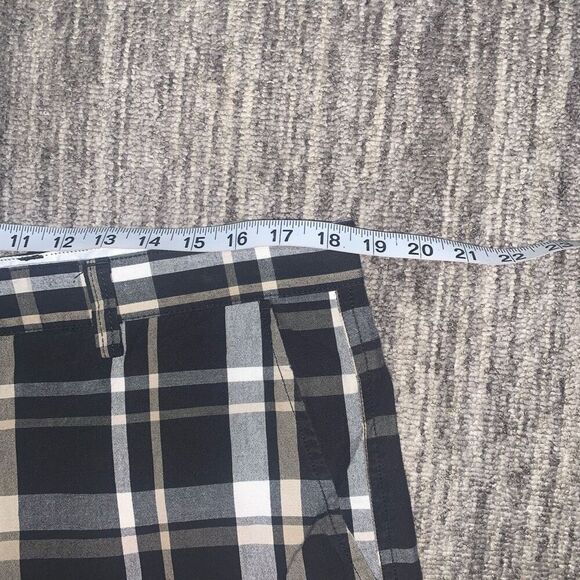 Chaps Men’s Size 38‎ Multicolored Cotton Plaid Black White Tan Casual Shorts - Picture 5 of 7